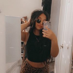 Meet your Posher, Lynette